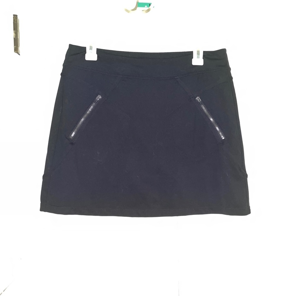 Athleta mini skirt